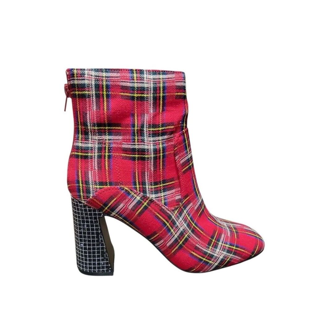 Betsey Johnson Womens 5 M Red Plaid Blanche Block Heel Ankle Boots DISPLAY PR7